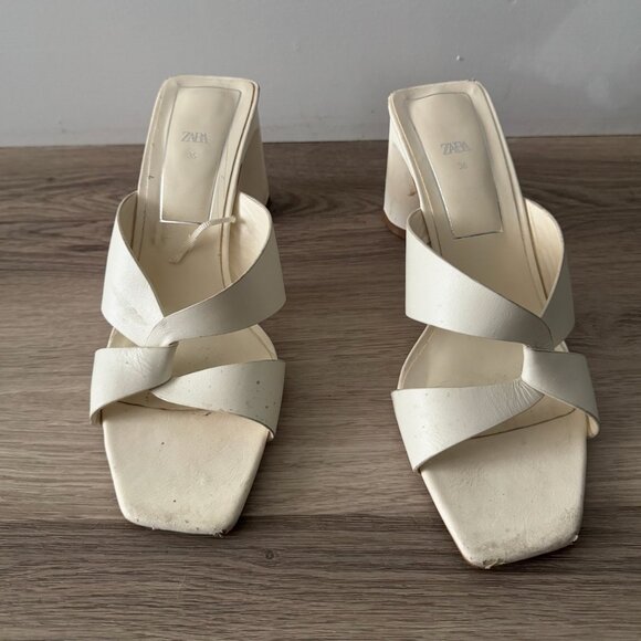 Zara Block Heel Cream/White Leather Twist Sandals - Picture 2 of 7